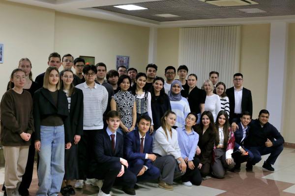 Масленица без границ: как МГИМО объединил кампусы в один праздник