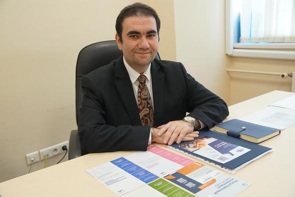 Декан Факультета финансовой экономики И.А.Гулиев — о программе «Мировые минерально-сырьевые и энергетические рынки»