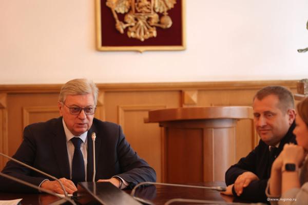 Ректор А.В.Торкунов встретился с магистрантами МГИМО-Астана