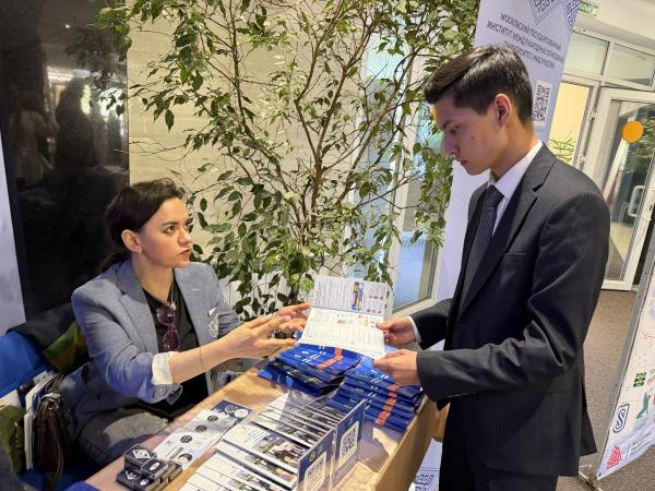 МГИМО на «Выставке Евразийского образования» в Алматы