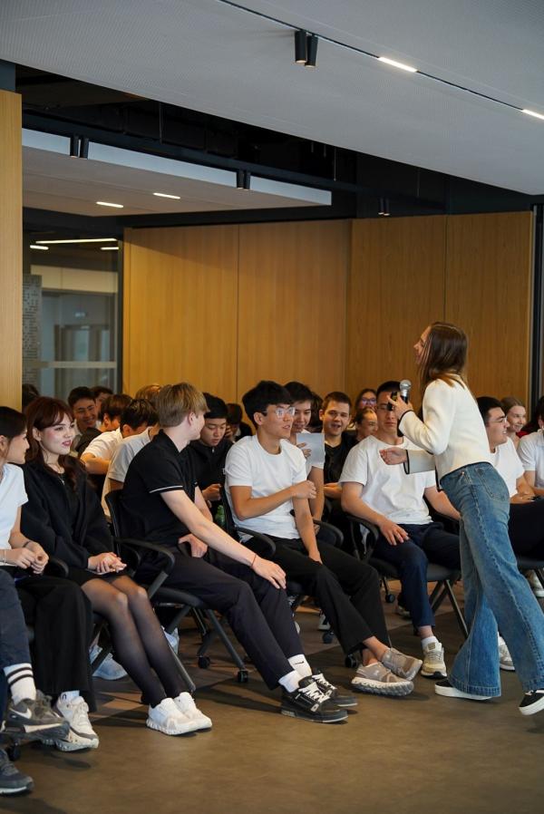 Визит в Казахстан