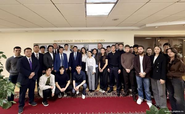 Визит Н.К.Жакупова в МГИМО